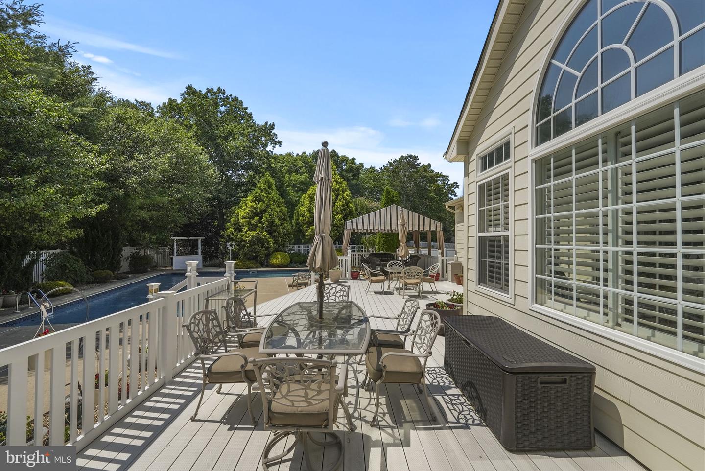 24 James Dr