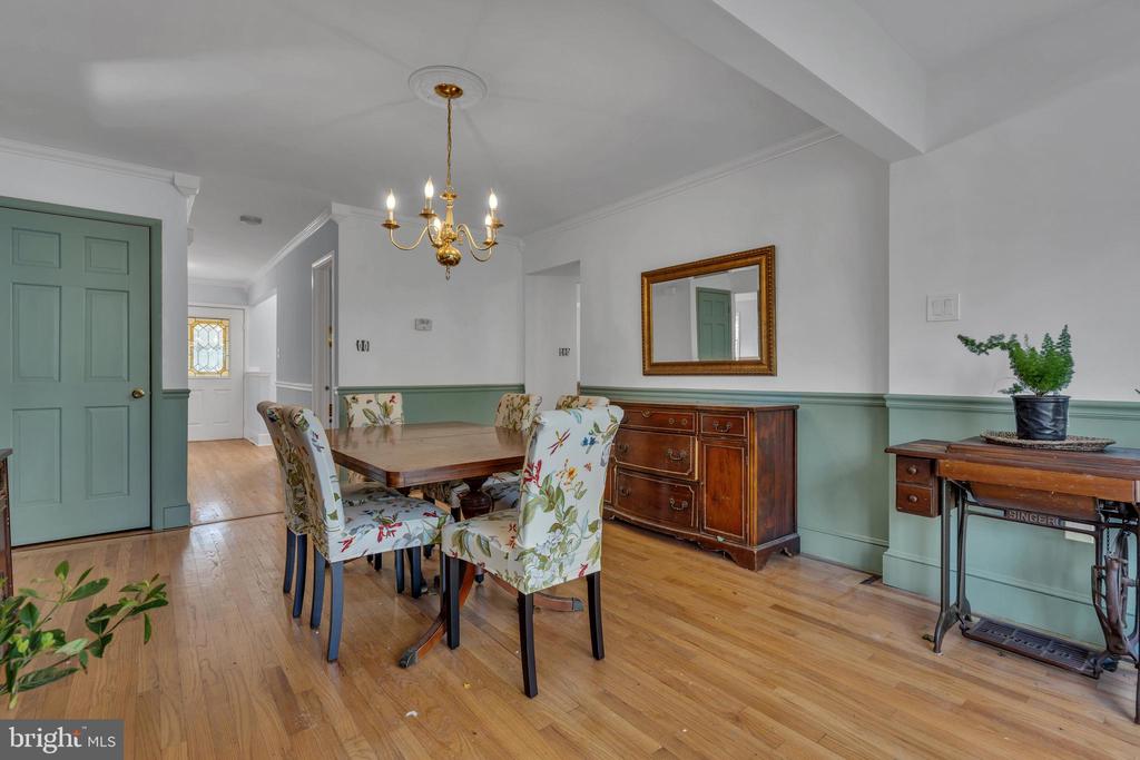 103 Mercer Ave