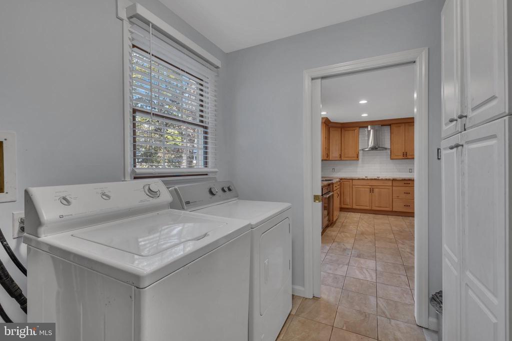 103 Mercer Ave