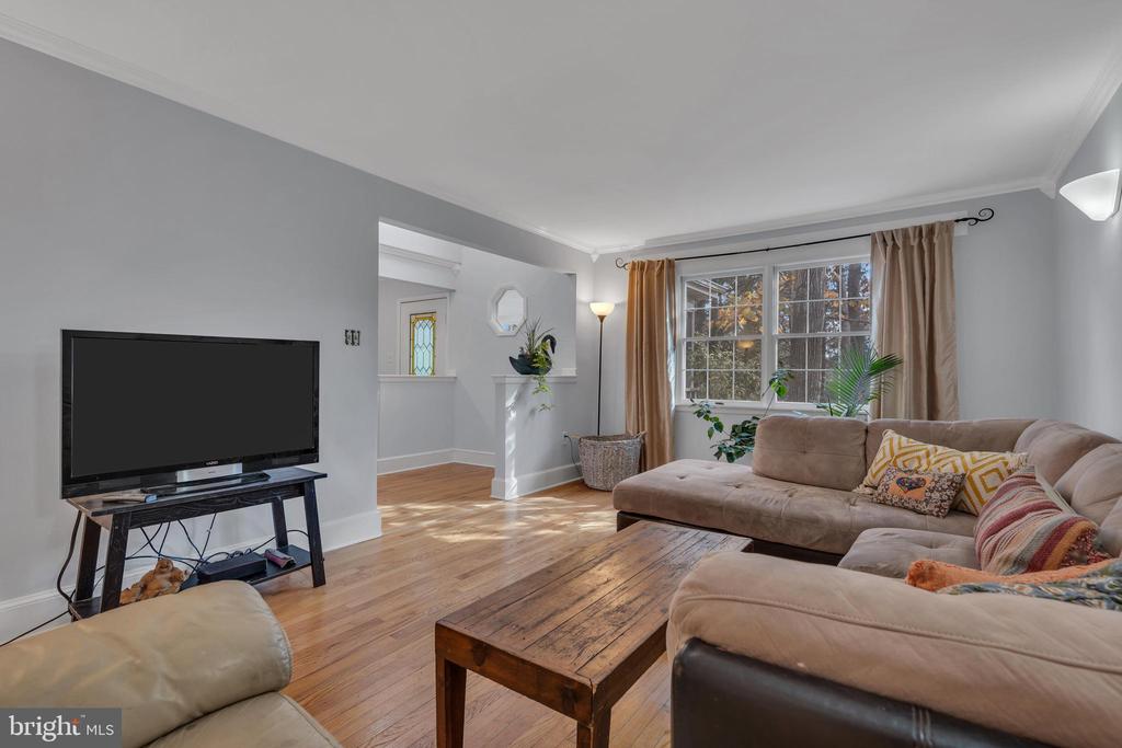 103 Mercer Ave