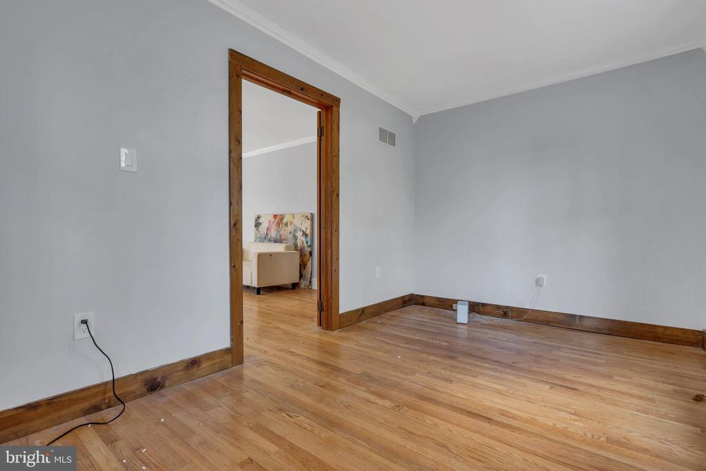 103 Mercer Ave