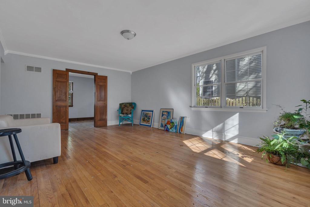 103 Mercer Ave