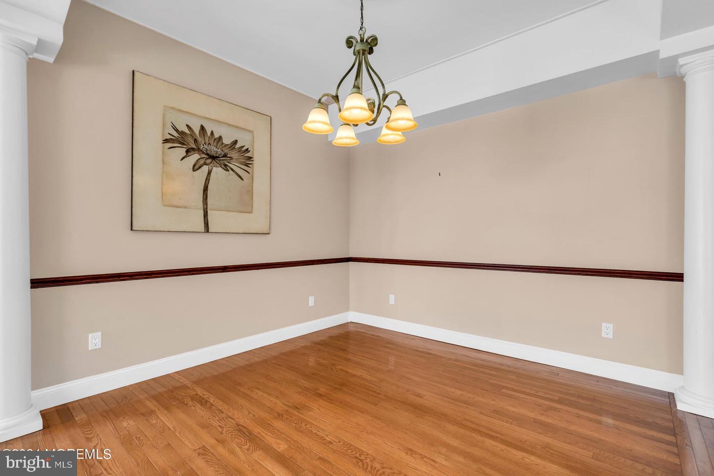 1005 Mauna Loa Dr