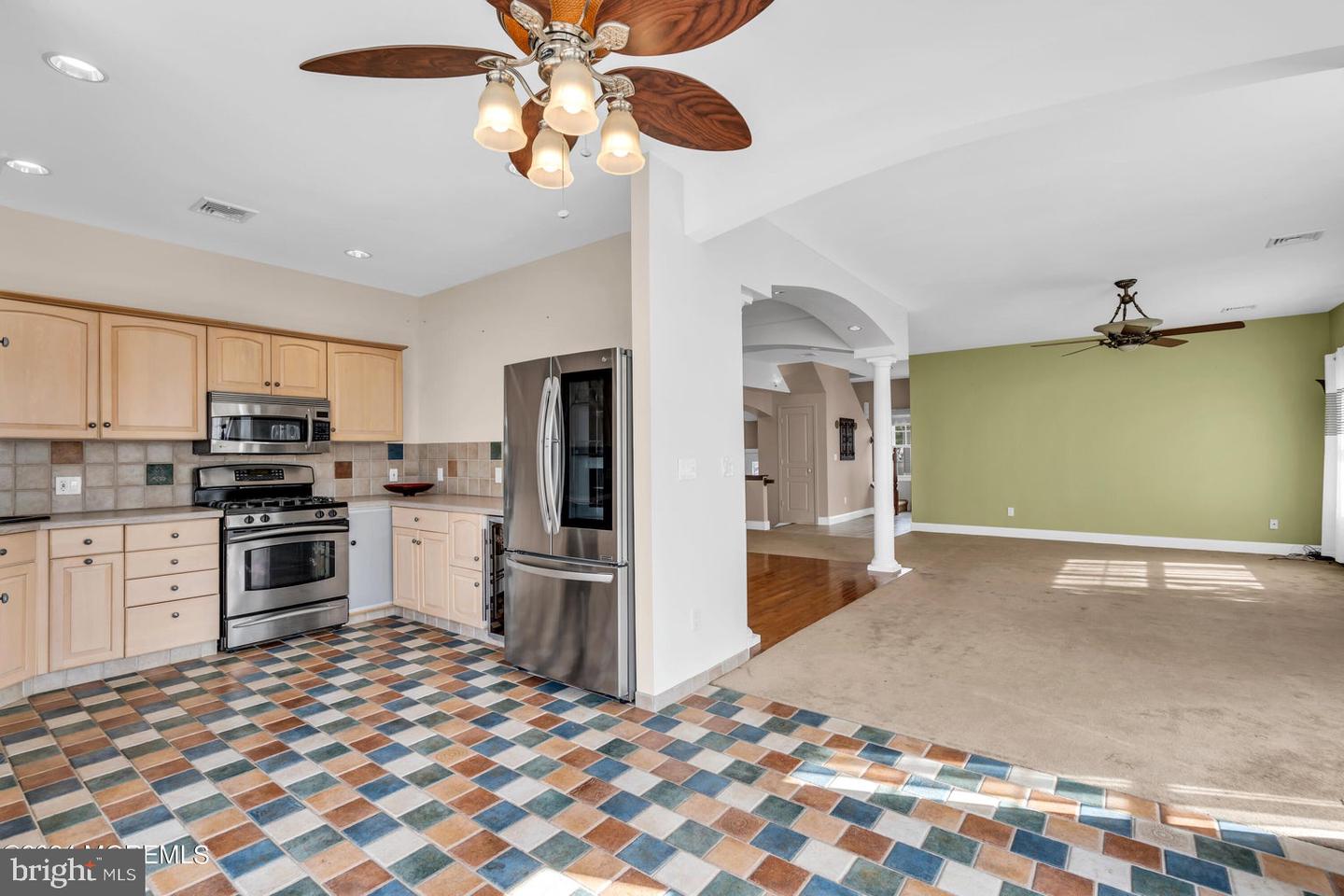 1005 Mauna Loa Dr