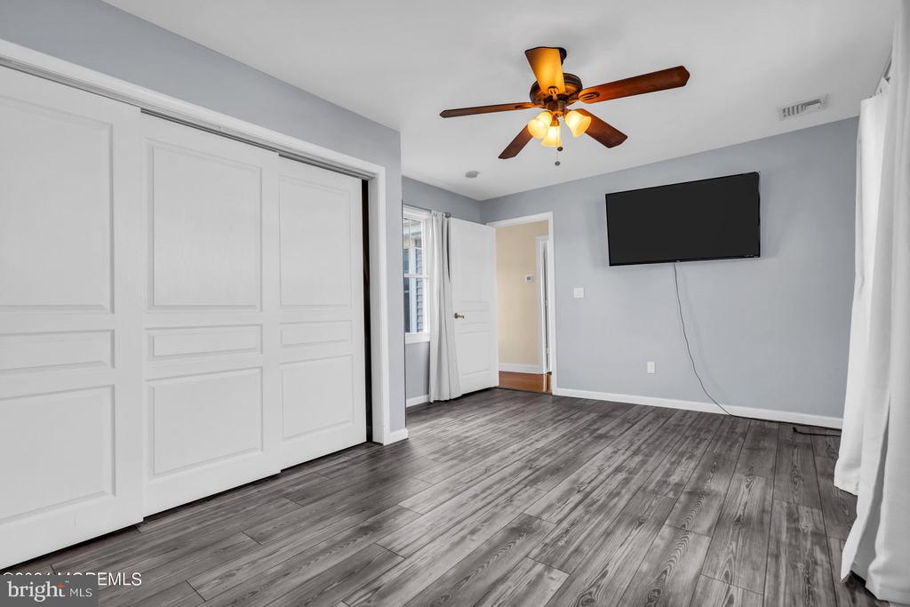 1005 Mauna Loa Dr