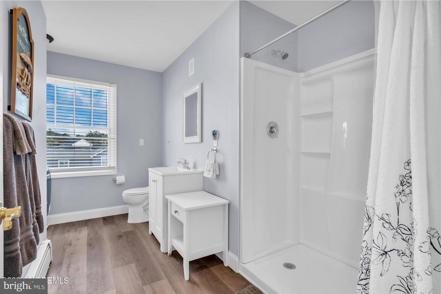 1005 Mauna Loa Dr