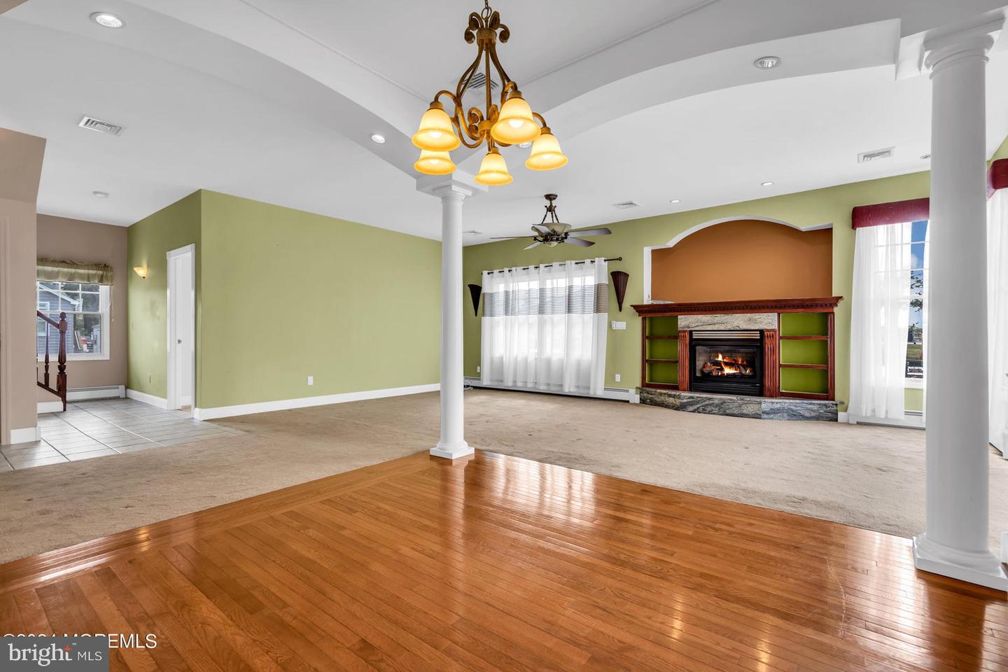 1005 Mauna Loa Dr