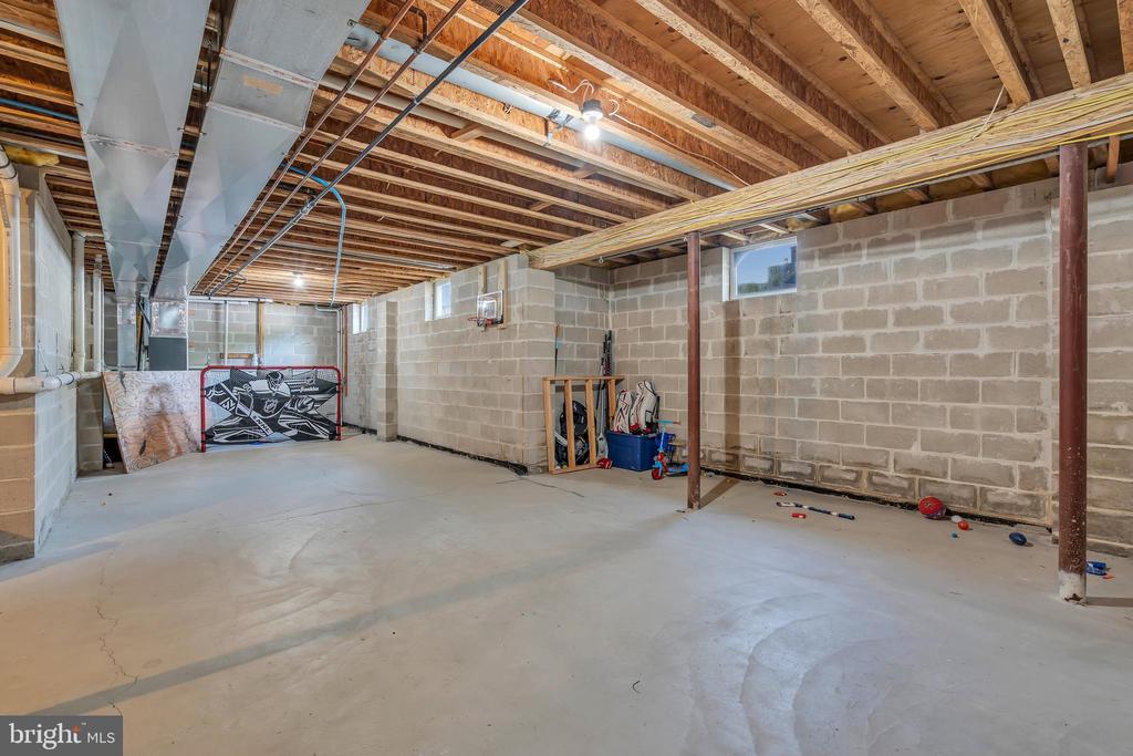 1428 Pershing Ave