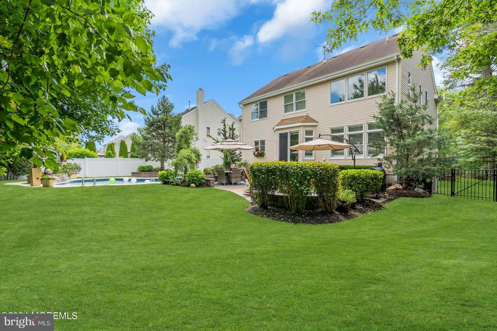 9 Heather Way