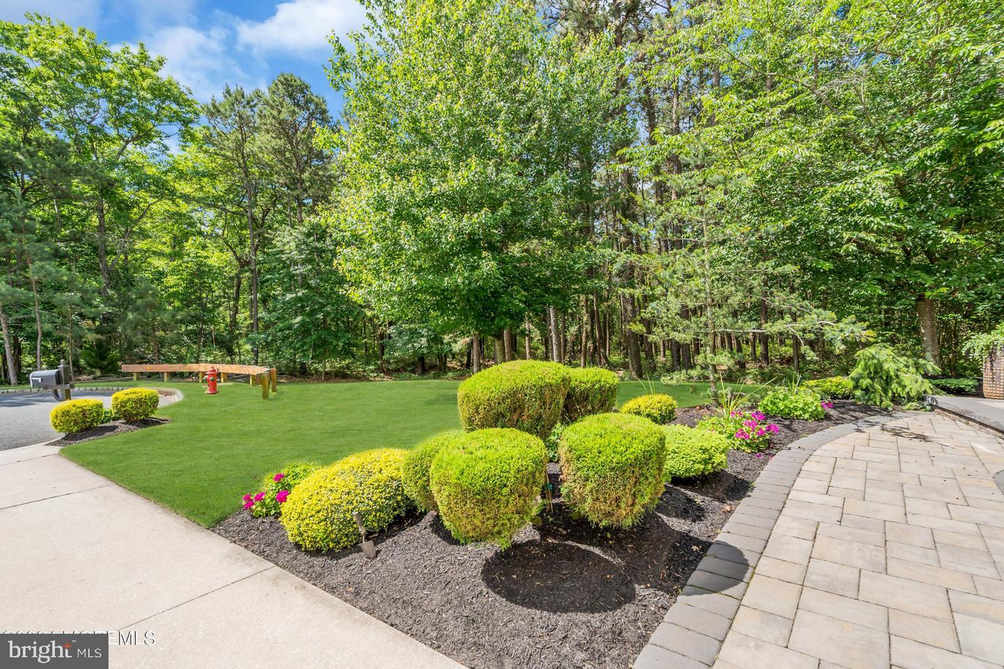 9 Heather Way