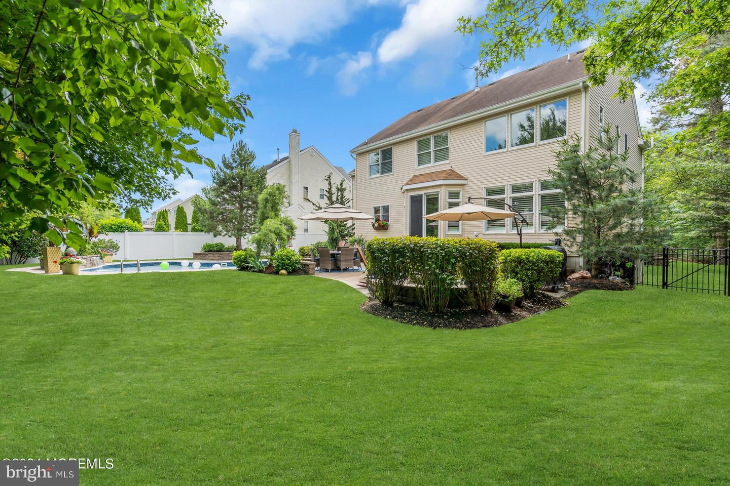 9 Heather Way