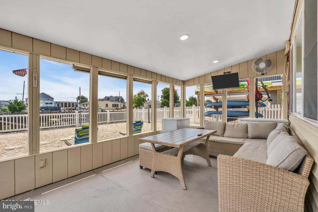 108 E Dory Dr