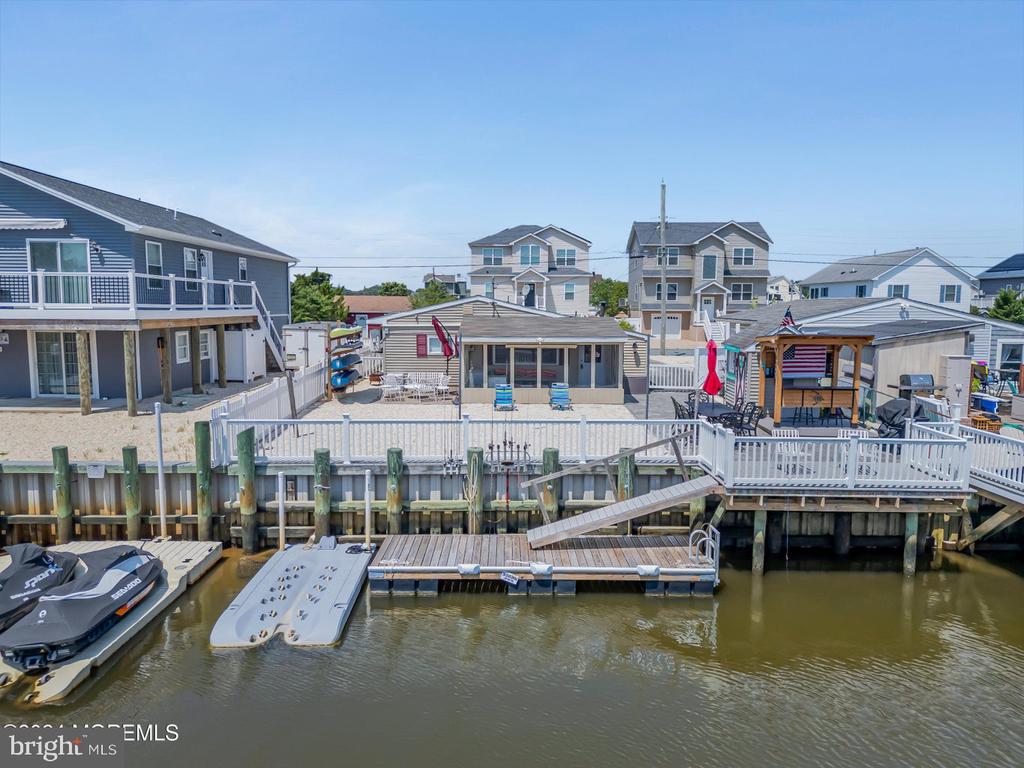 108 E Dory Dr