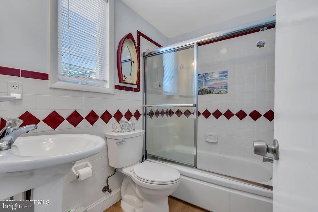 108 E Dory Dr