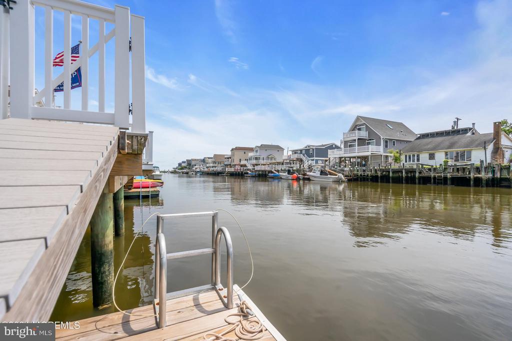108 E Dory Dr