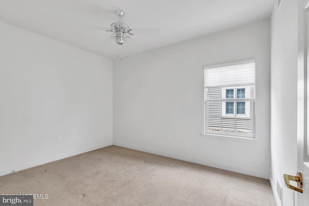 28 Avalon Way
