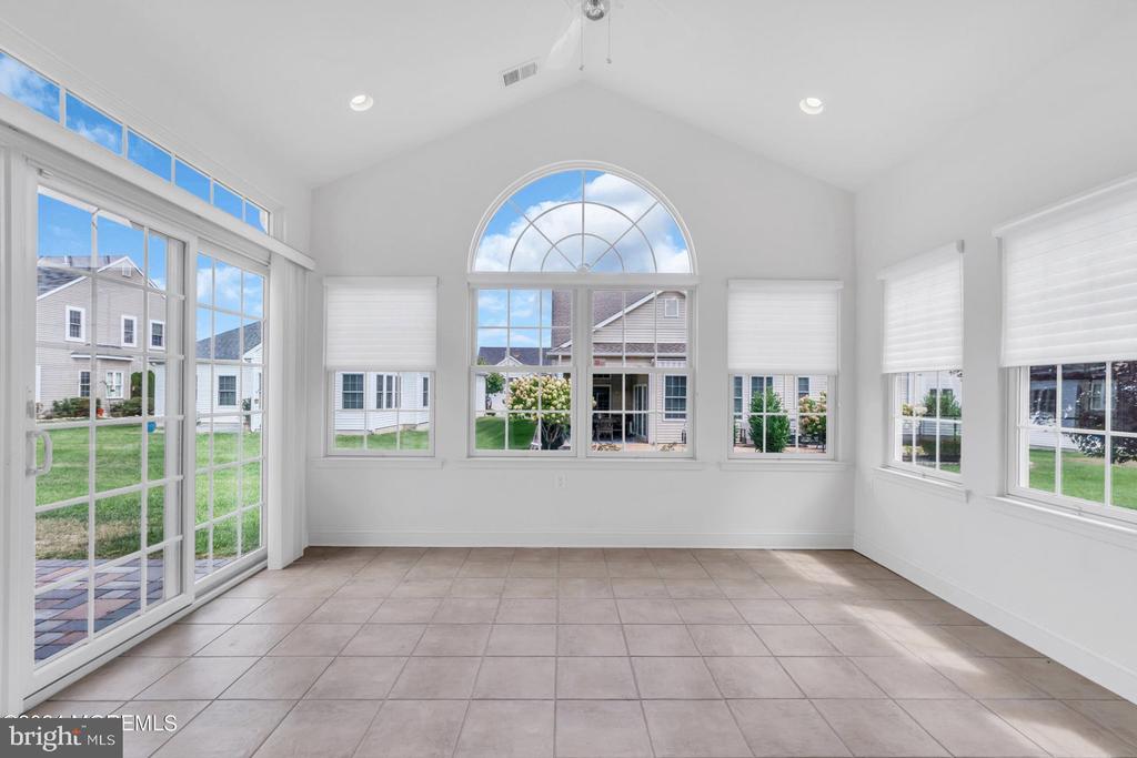 28 Avalon Way