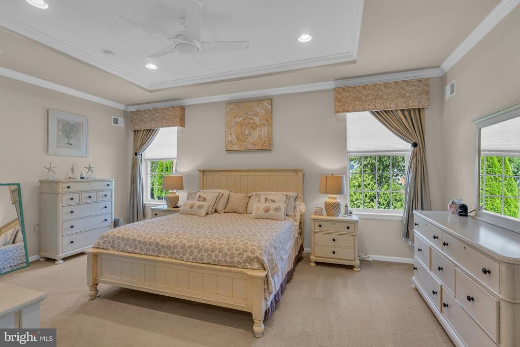 92 Arborridge Dr