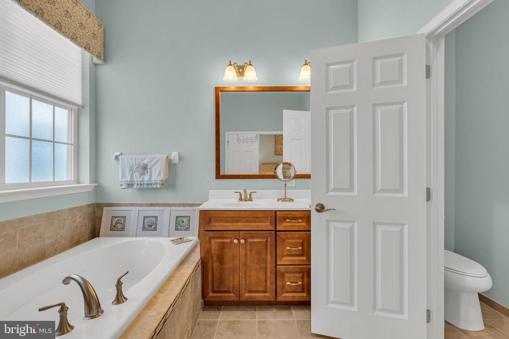 92 Arborridge Dr