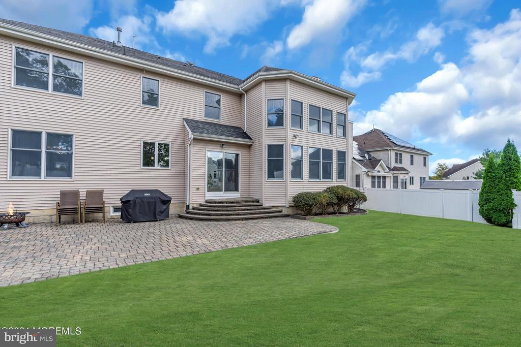 51 Vicari Way