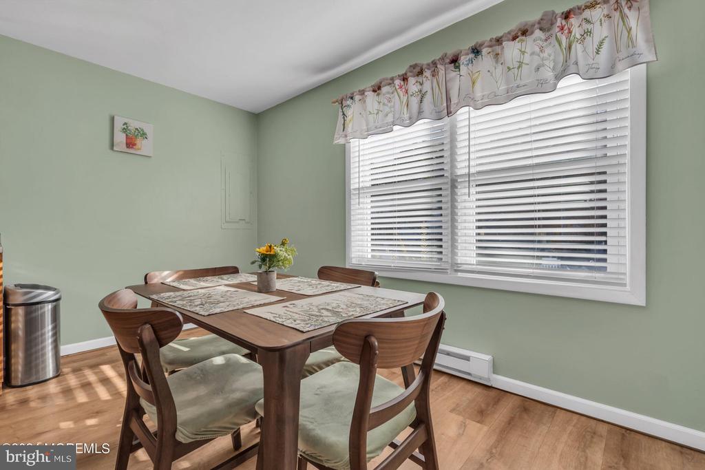 29 Bayberry Dr