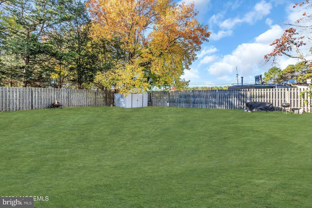 29 Bayberry Dr