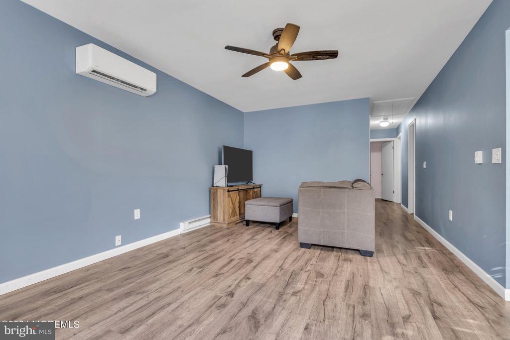 29 Bayberry Dr