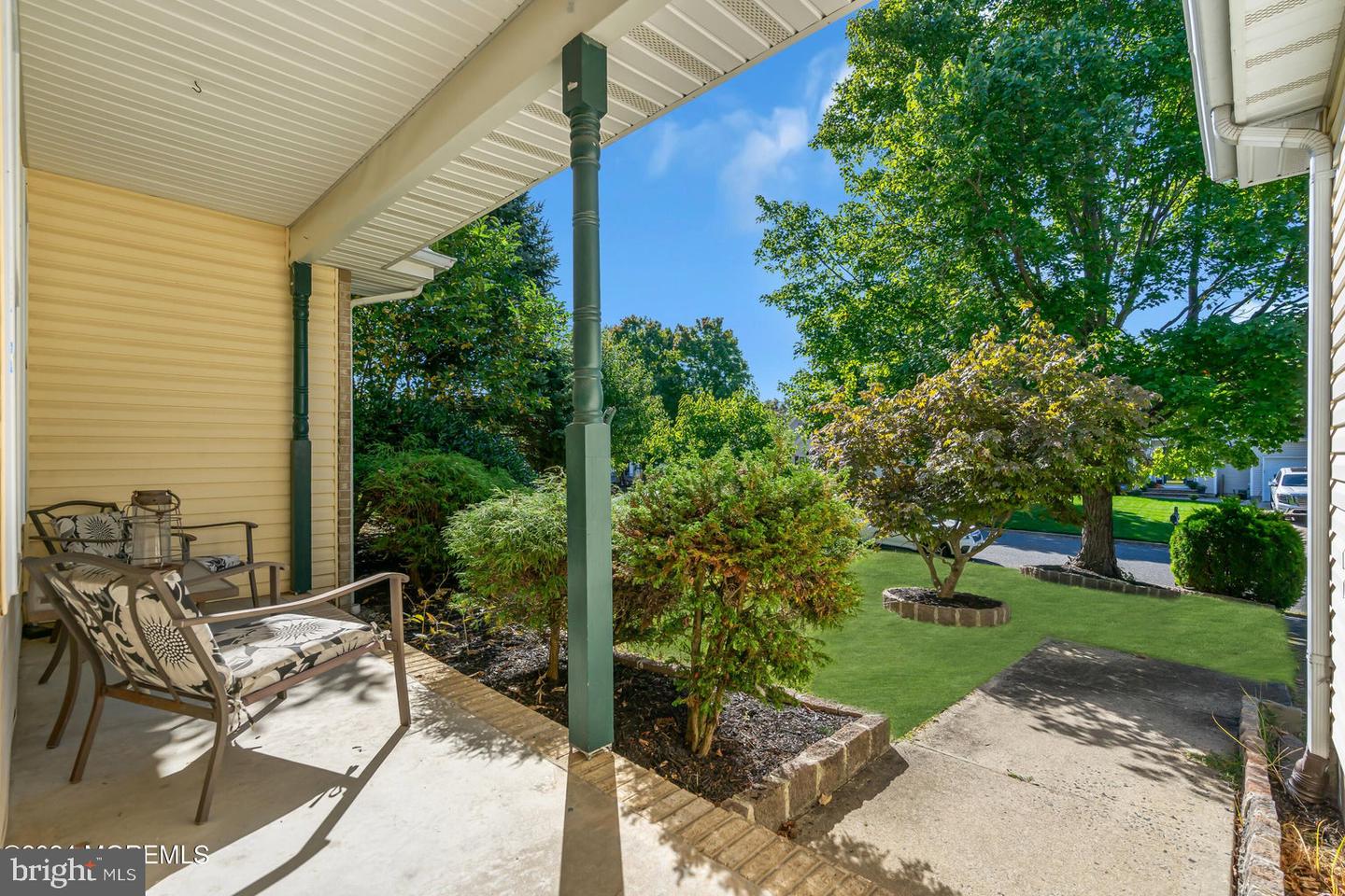 180 Compass Rd