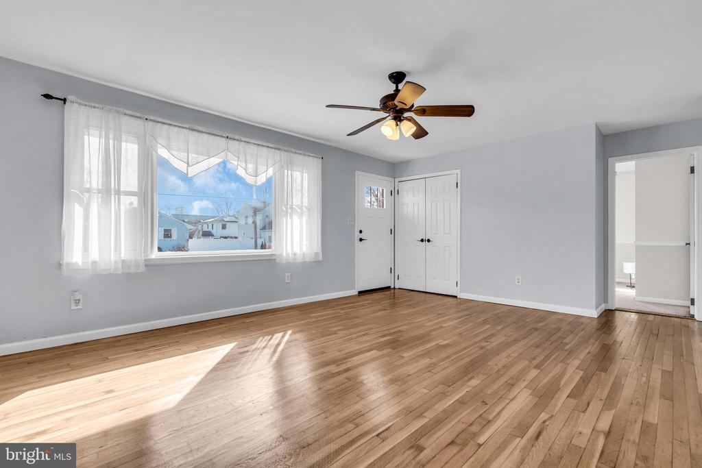 2122 Pineview Rd