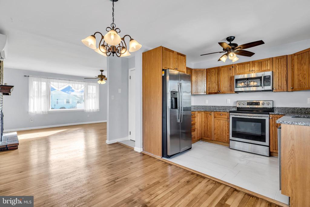 2122 Pineview Rd