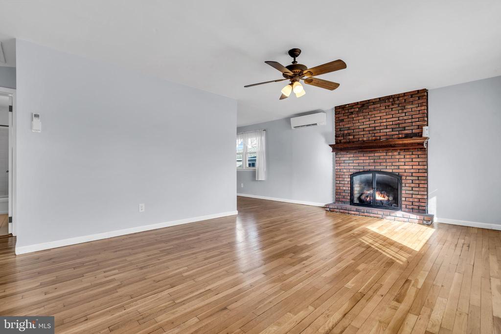 2122 Pineview Rd