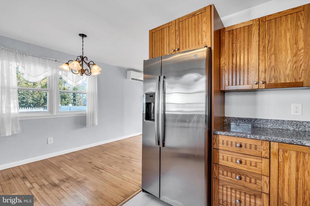 2122 Pineview Rd
