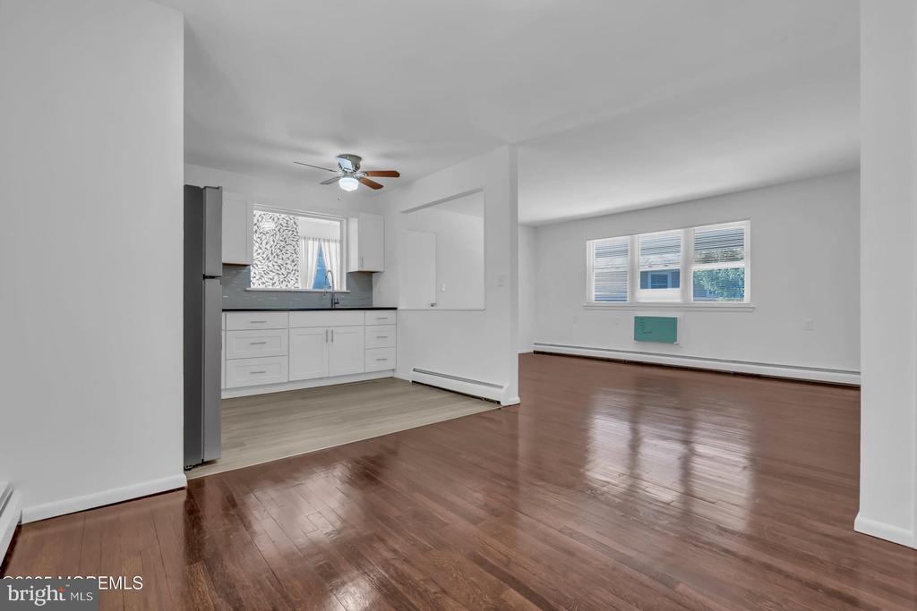 16 Catskill Ct