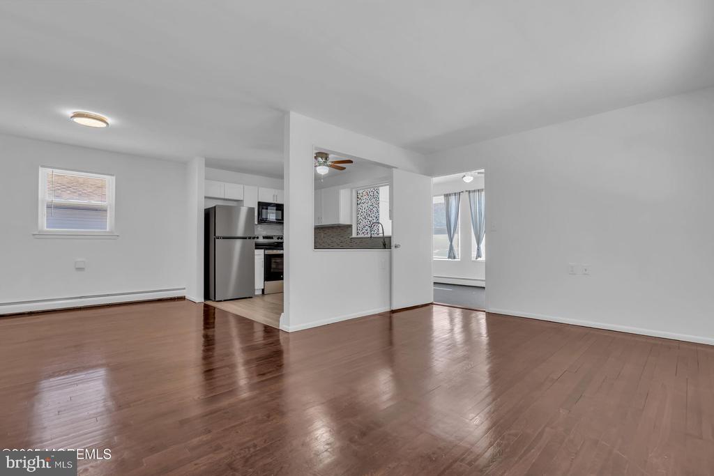 16 Catskill Ct