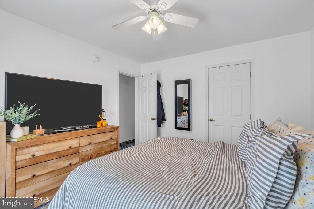 541 Parker Ave