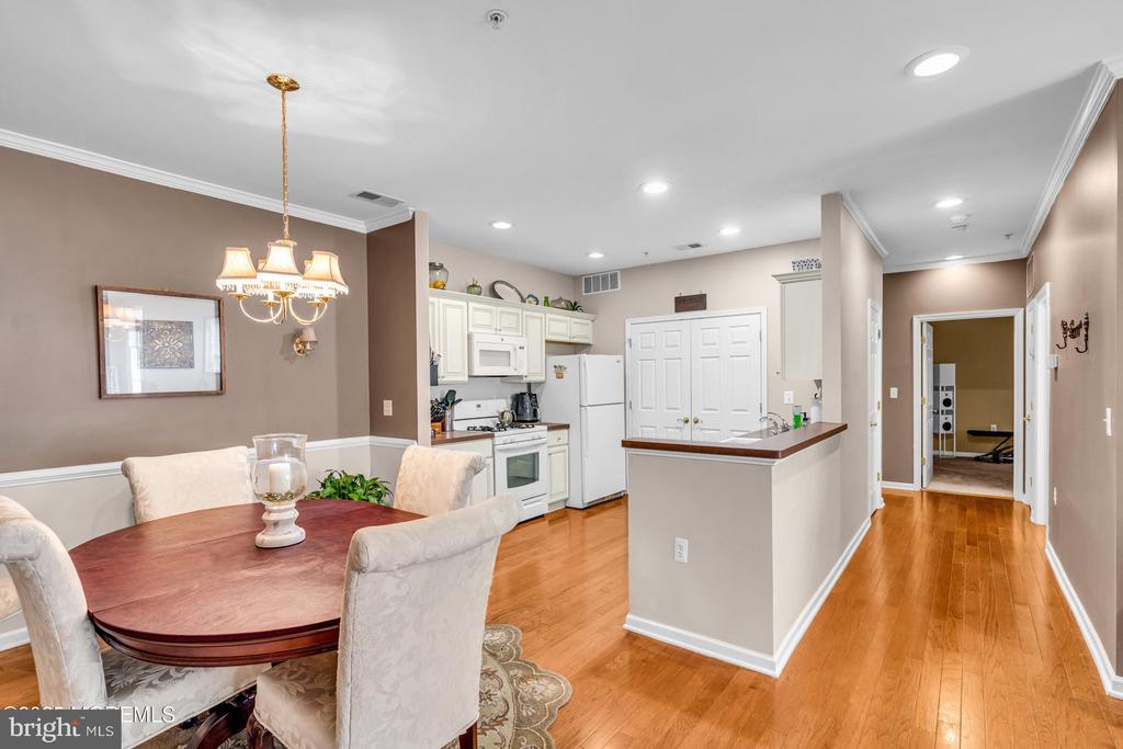 329 Sophee Ln