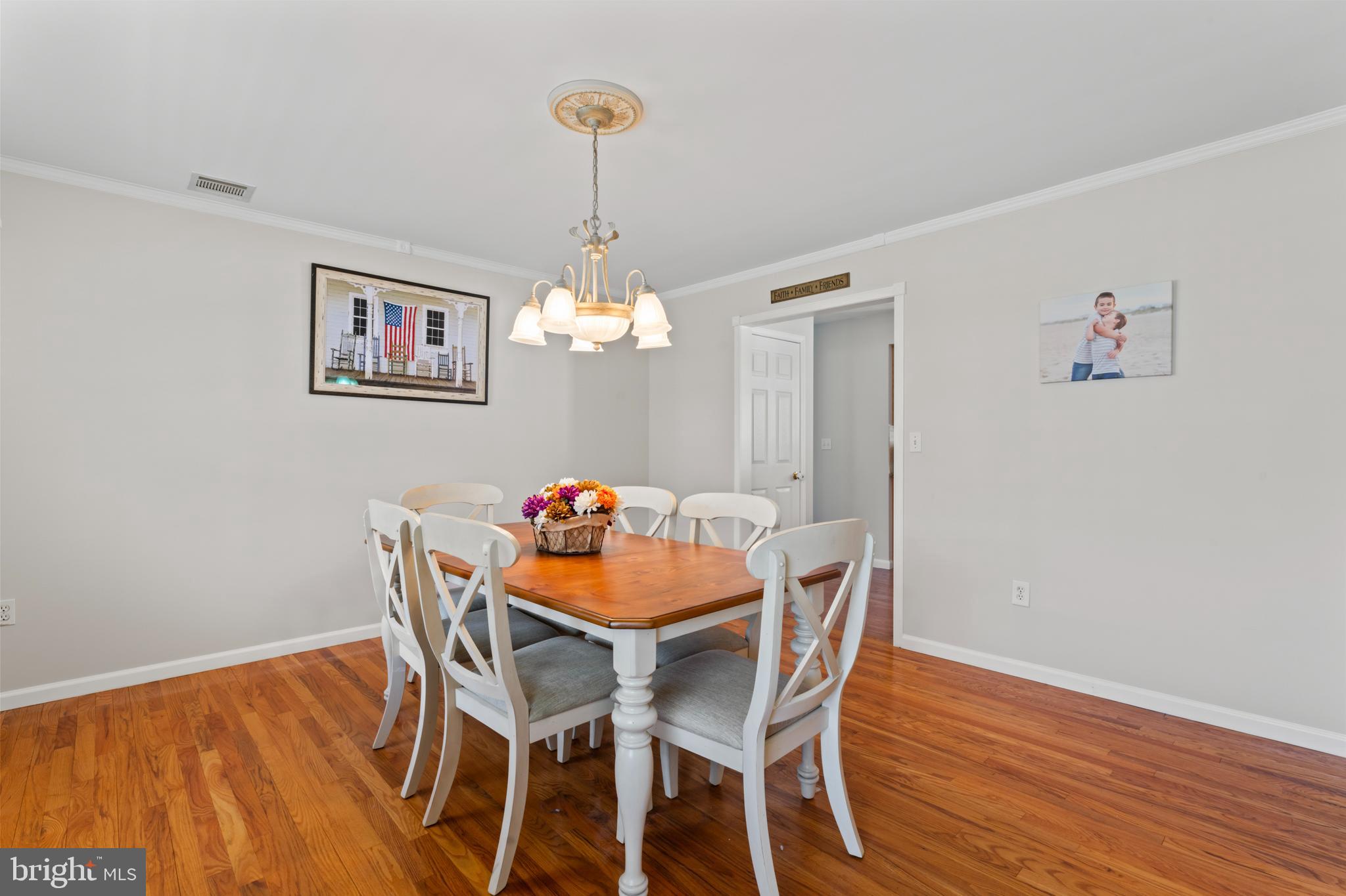 132 Heatherington Ct