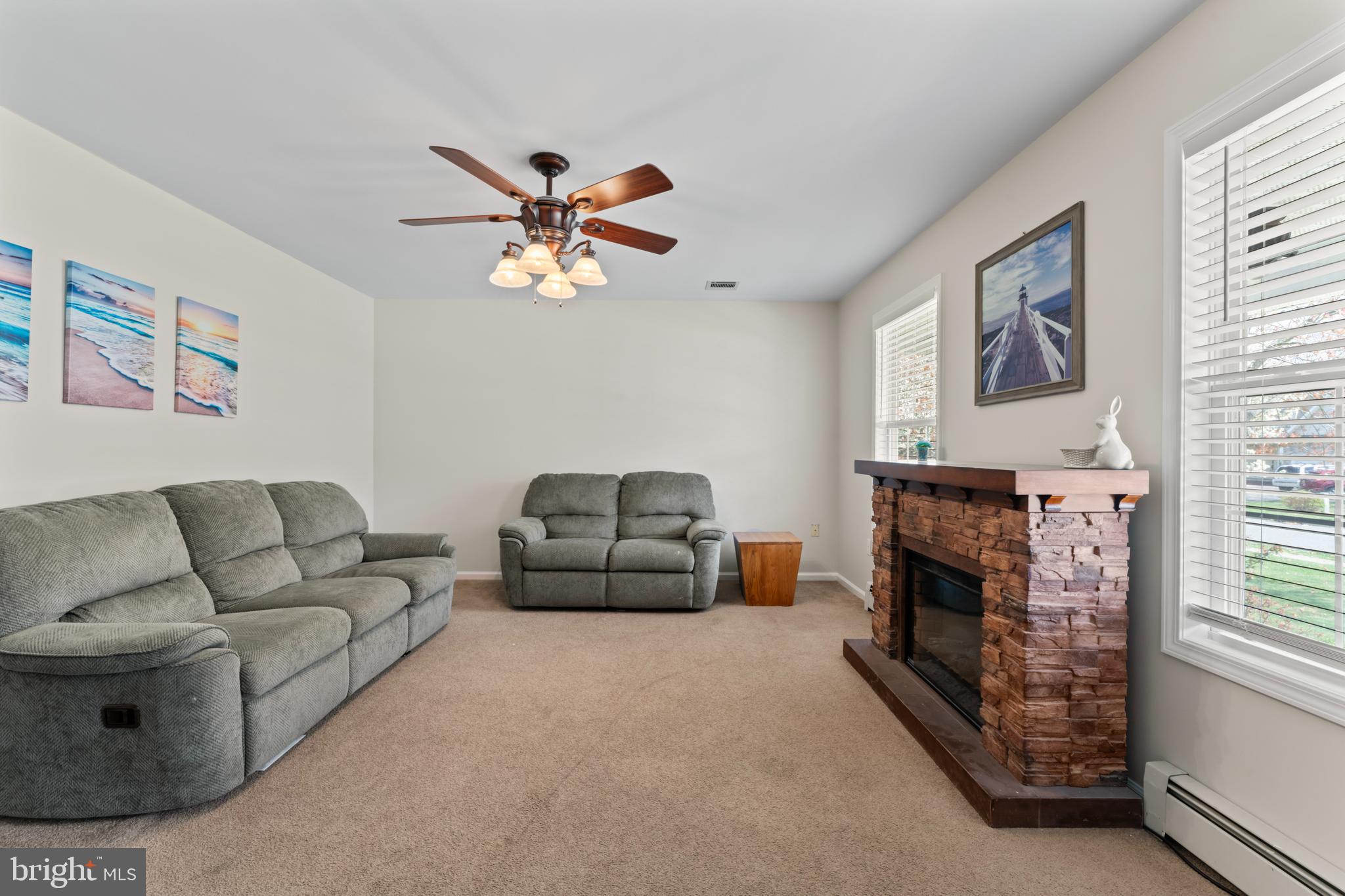 132 Heatherington Ct