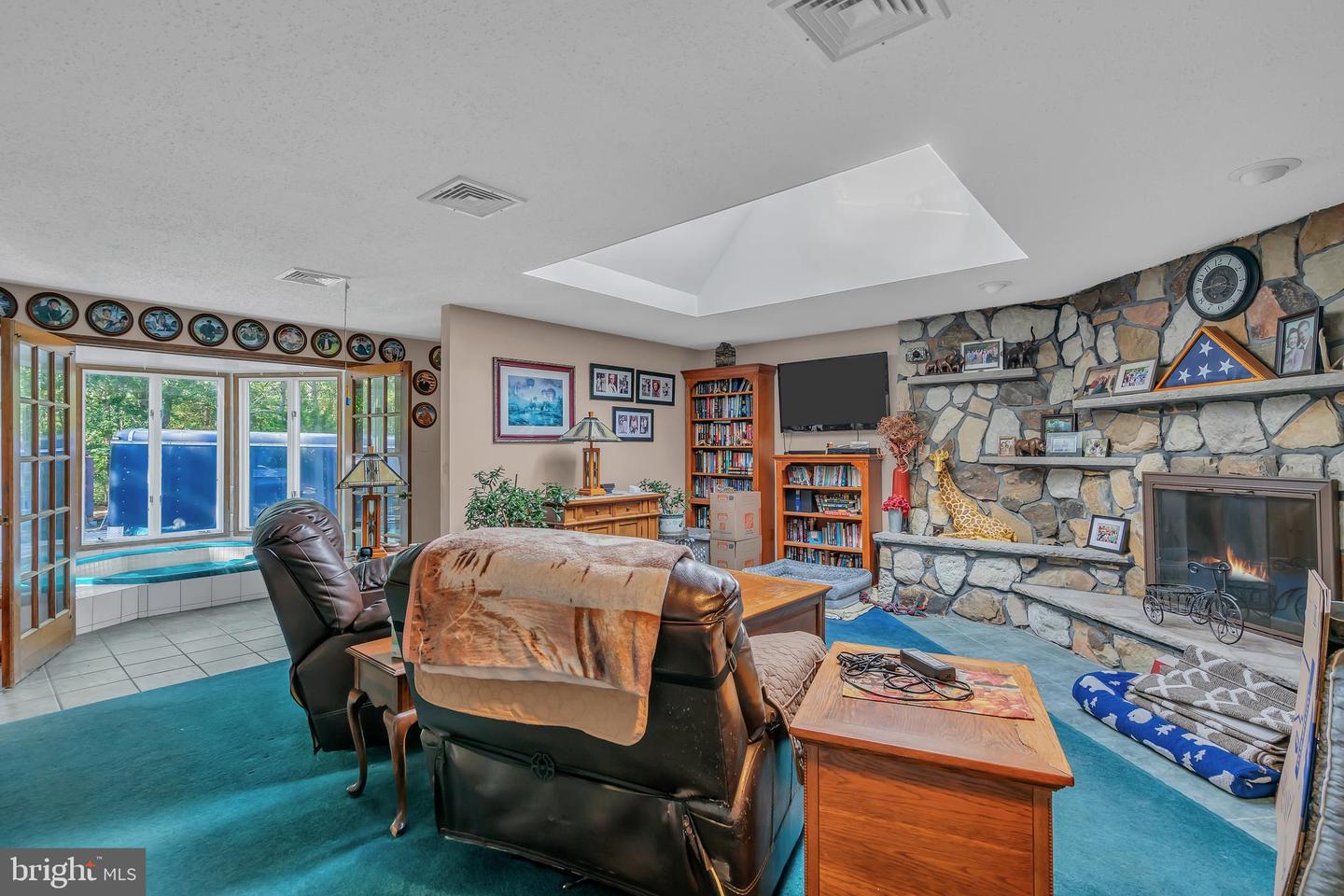 429 Thomas Ave