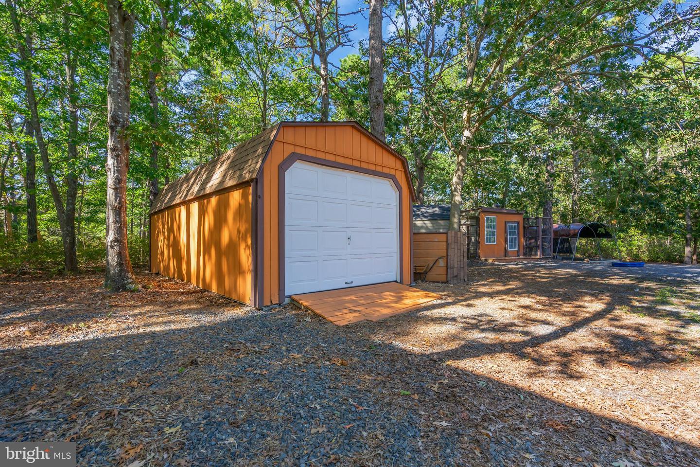 429 Thomas Ave