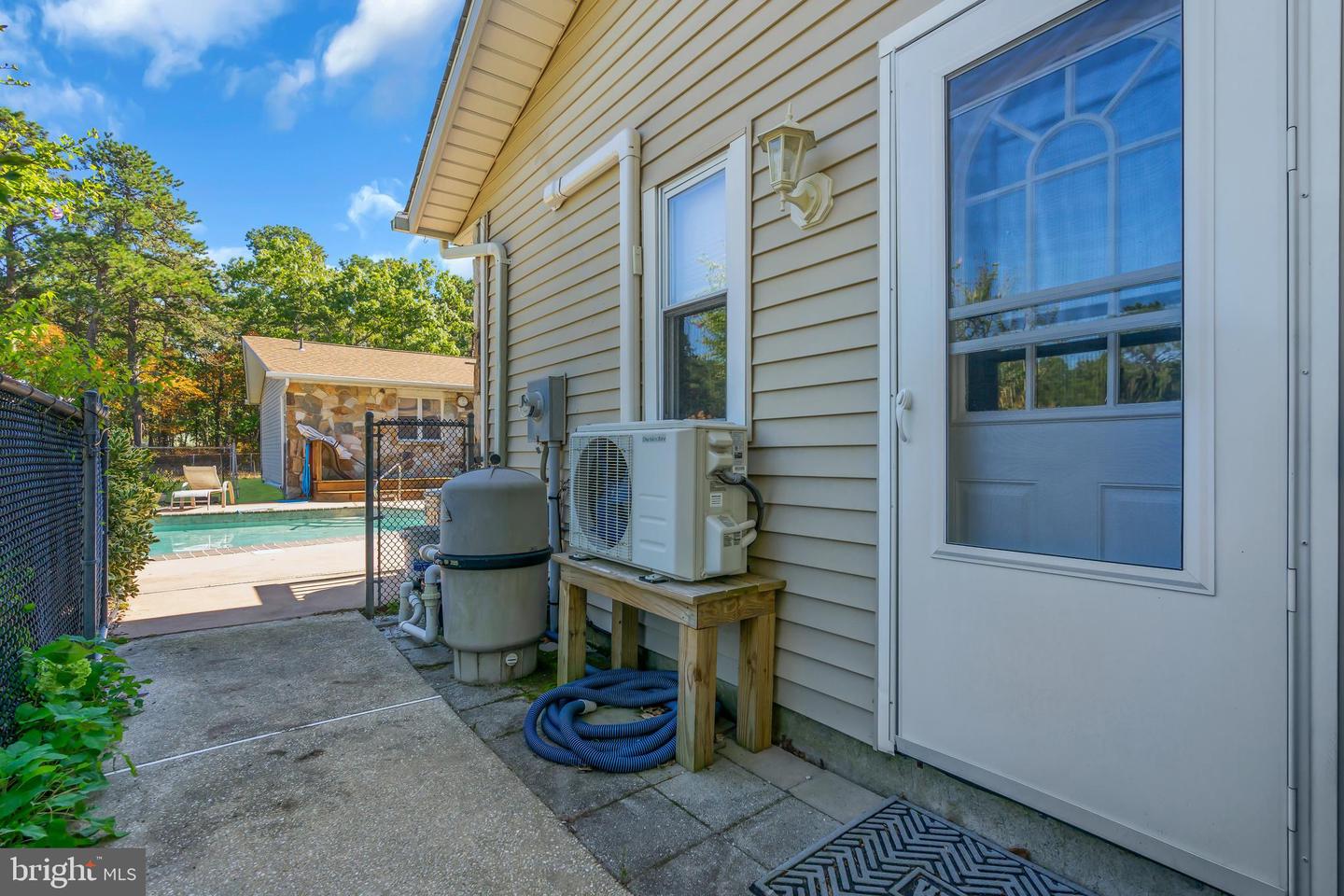 429 Thomas Ave