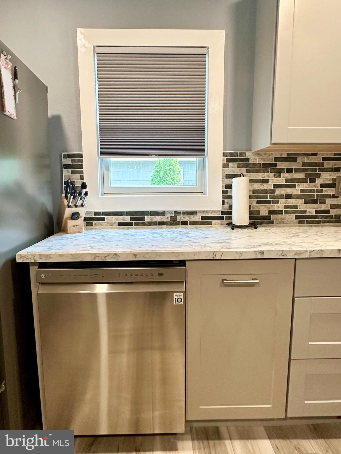 123 National Union Blvd