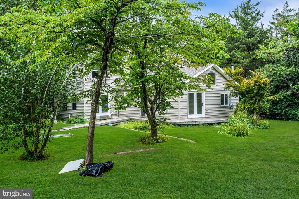 2422 CAPSHAW ROAD