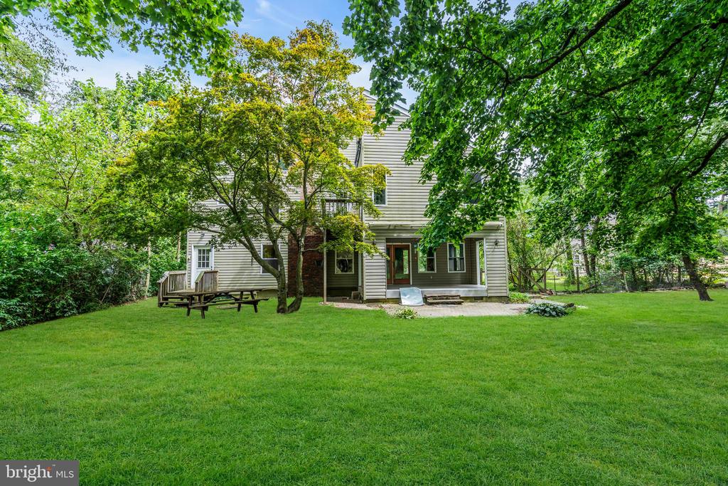 2422 CAPSHAW ROAD