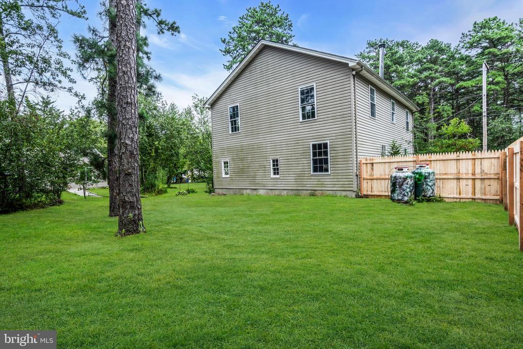 2422 CAPSHAW ROAD