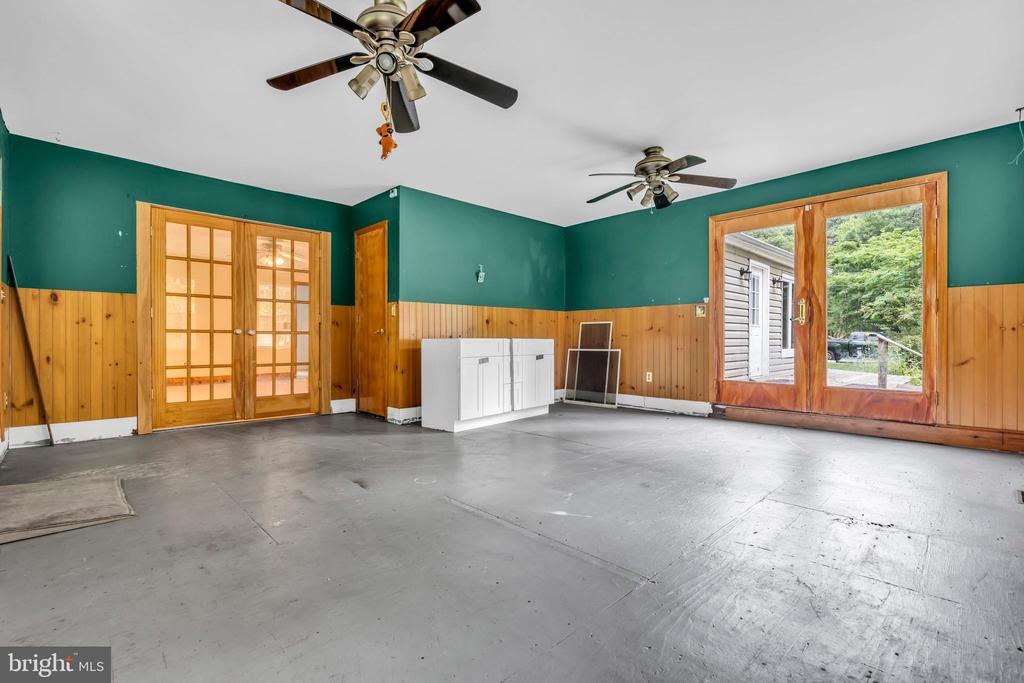 2422 CAPSHAW ROAD