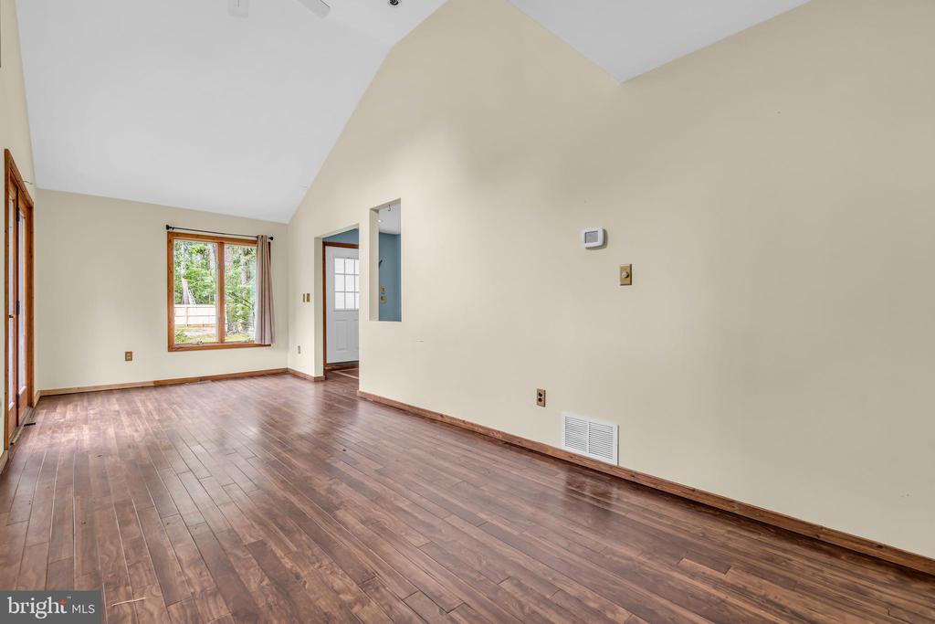 2422 CAPSHAW ROAD