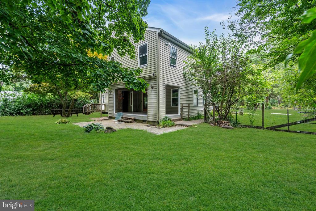 2422 CAPSHAW ROAD