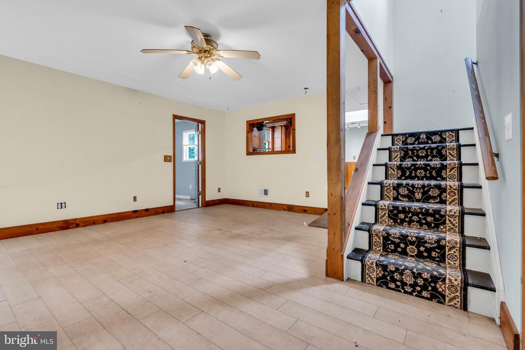 2422 CAPSHAW ROAD