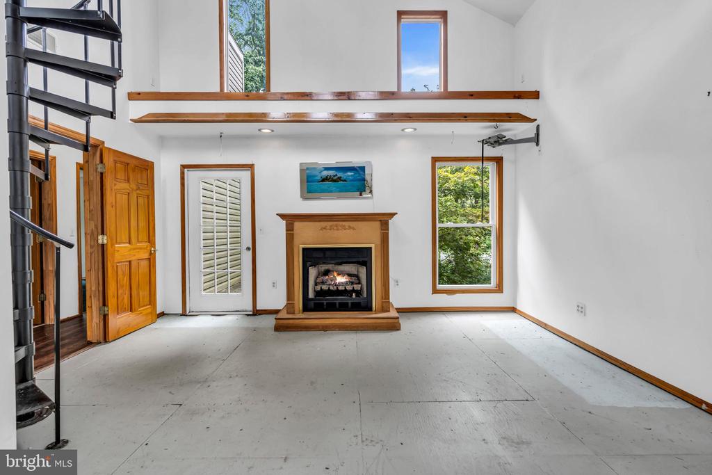 2422 CAPSHAW ROAD